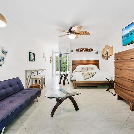 Downtown Hawaiian Theme Condo With Hot Tub, Pool & Beach - Kona Islander Inn 카일루아 코나 외부 사진