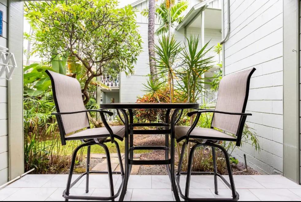 Downtown Hawaiian Theme Condo With Hot Tub, Pool & Beach - Kona Islander Inn 카일루아 코나 외부 사진