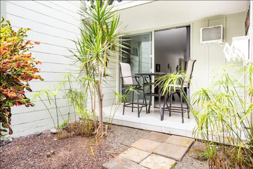 Downtown Hawaiian Theme Condo With Hot Tub, Pool & Beach - Kona Islander Inn 카일루아 코나 외부 사진