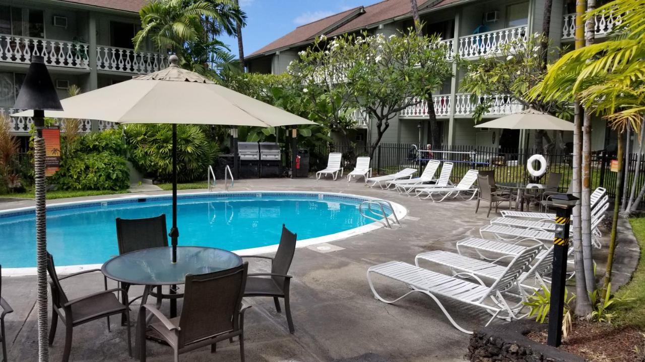 Downtown Hawaiian Theme Condo With Hot Tub, Pool & Beach - Kona Islander Inn 카일루아 코나 외부 사진